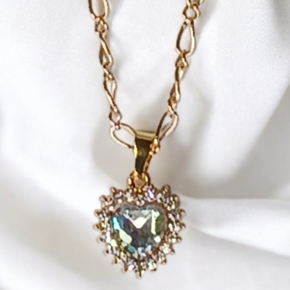 Gold Halo Heart Charm Necklace Glam Luxe Bling Ice Iced Out Old Hollywood Preppy